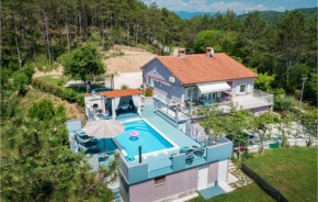 Gorgeous Home In Cerovlje With Kitchen